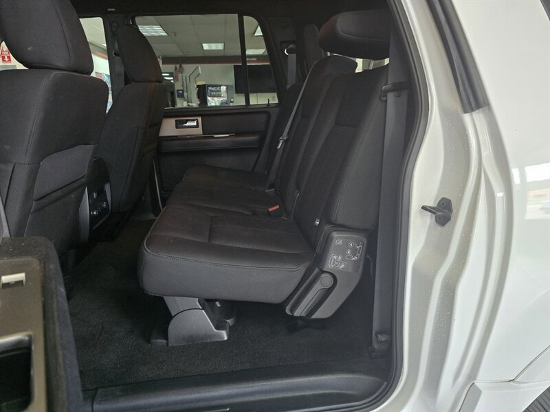 Used 2017 Ford Expedition EL XLT AWD/4WD image 15