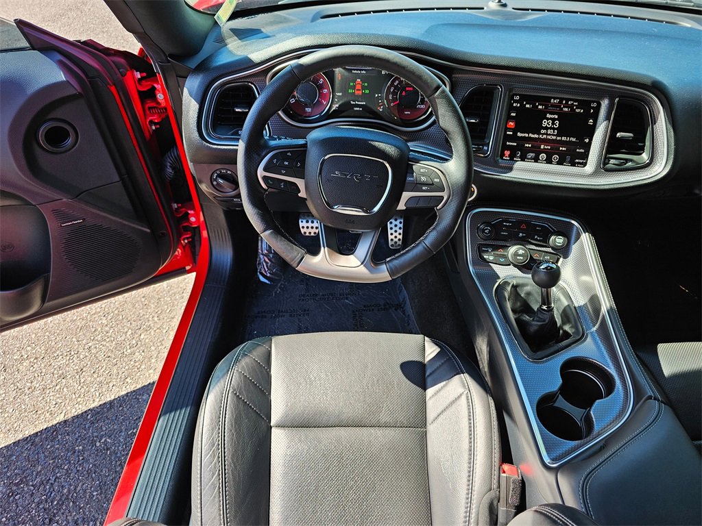 Used 2015 Dodge Challenger SRT Hellcat image 11