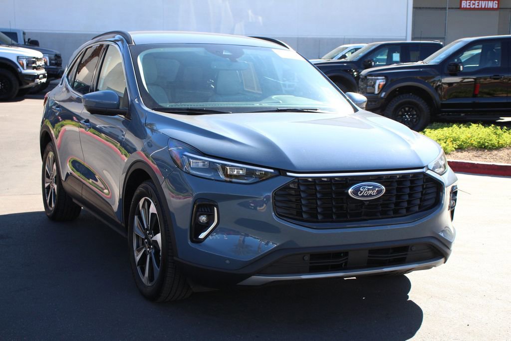 Certified 2023 Ford Escape Platinum image 11