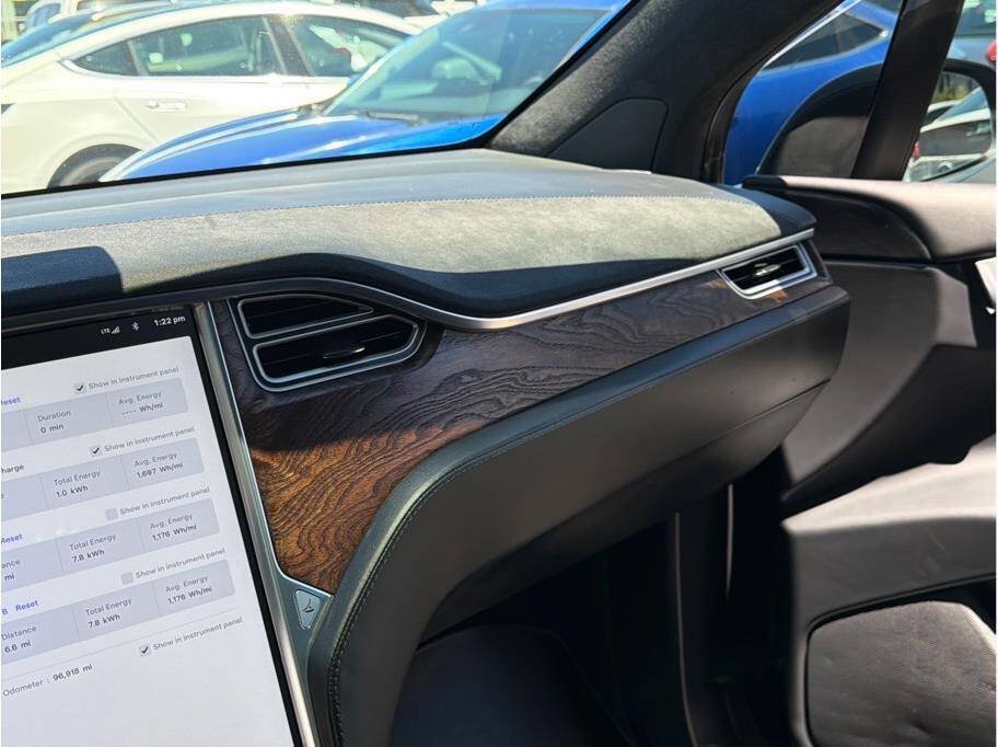 Used 2017 Tesla Model X 100D AWD/4WD image 13