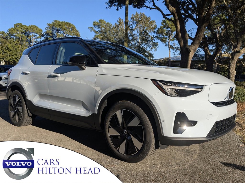 New 2026 Volvo EX40 Plus w/ Climate Package