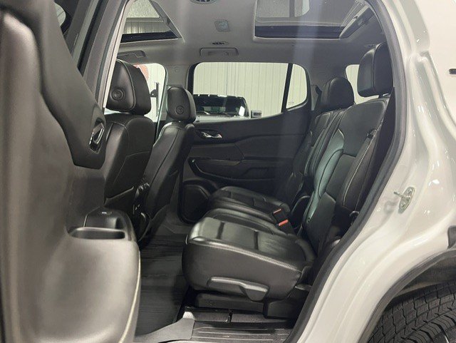 Certified 2023 GMC Acadia SLT w/ Elevation Edition AWD/4WD image 10