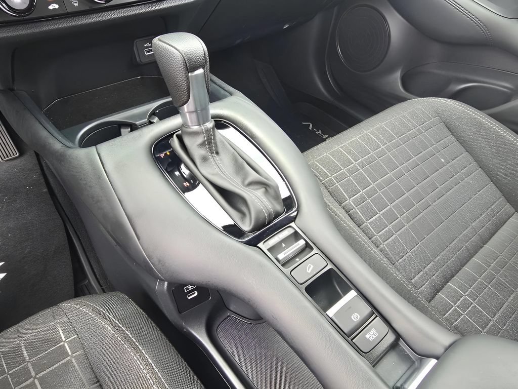 Used 2025 Honda HR-V LX image 22