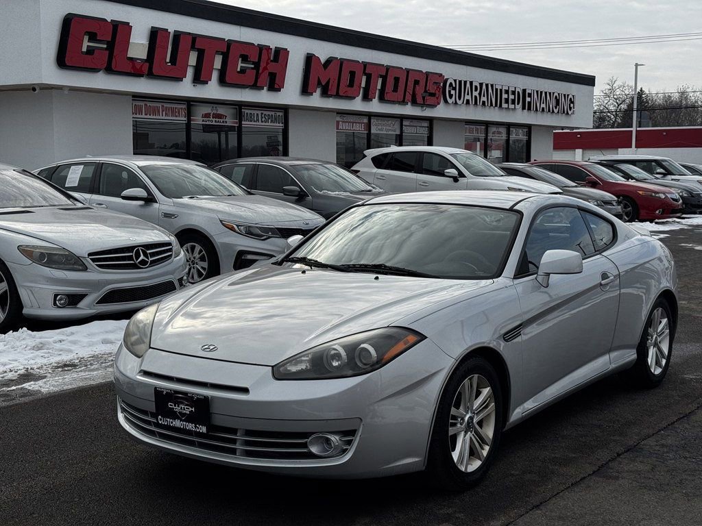 Used 2008 Hyundai Tiburon GS image 1