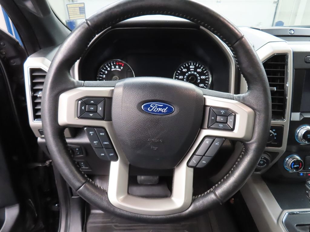 Used 2020 Ford F150 Lariat w/ Equipment Group 502A Luxury AWD/4WD image 39