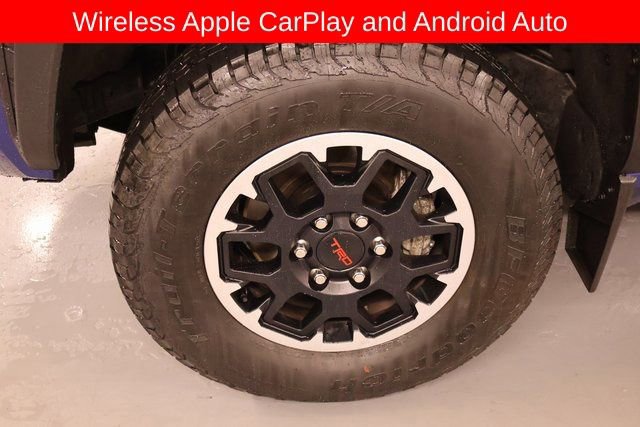 Used 2024 Toyota Tacoma TRD Off-Road image 8