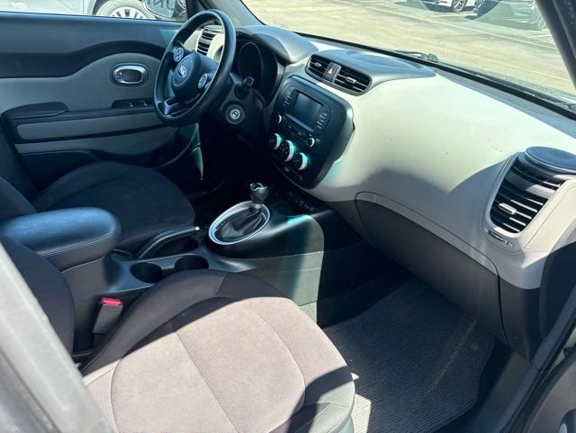 Used 2019 Kia Soul FWD image 6