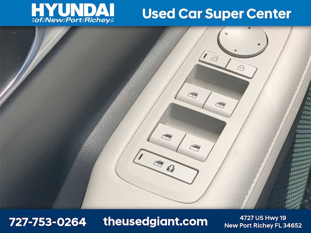 New 2026 Hyundai Santa Fe SEL image 18