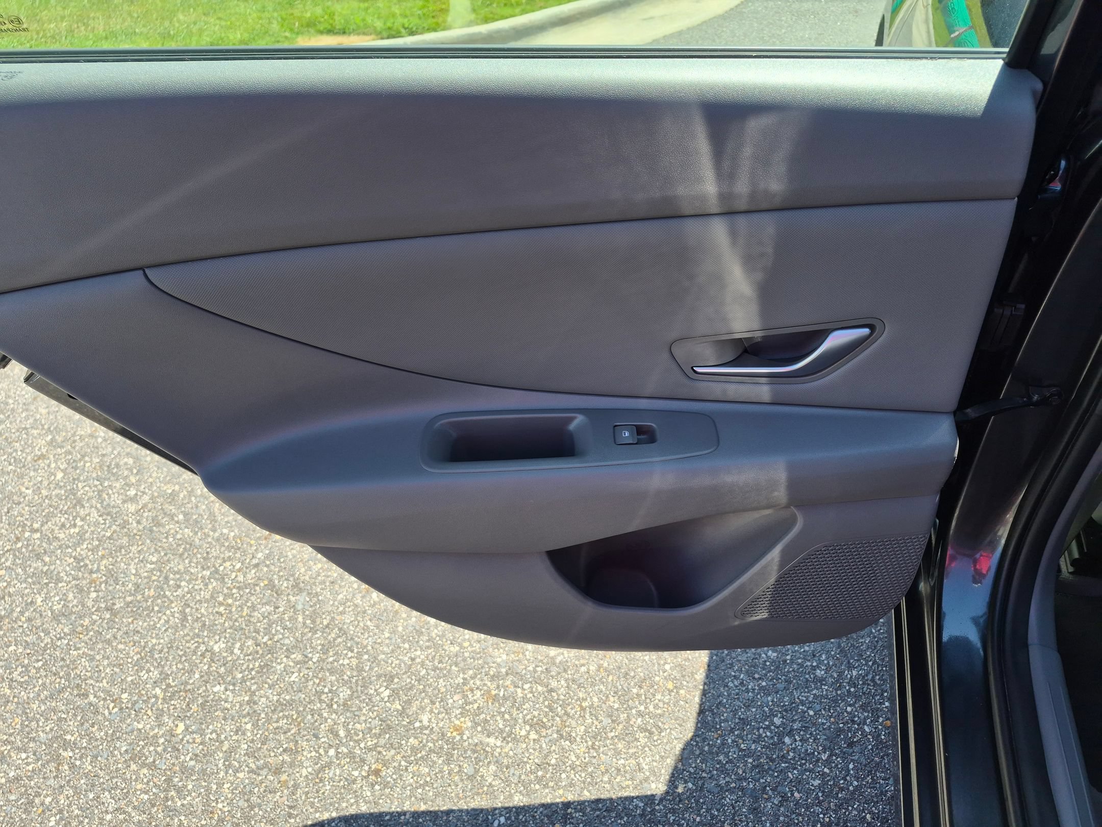 Used 2023 Hyundai Elantra SEL w/ Convenience Package FWD image 27