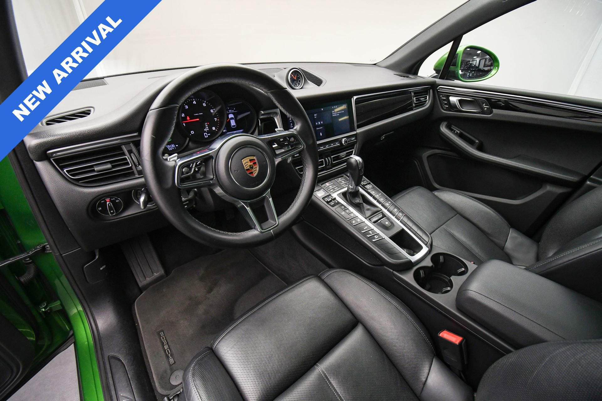 Used 2019 Porsche Macan Base image 12