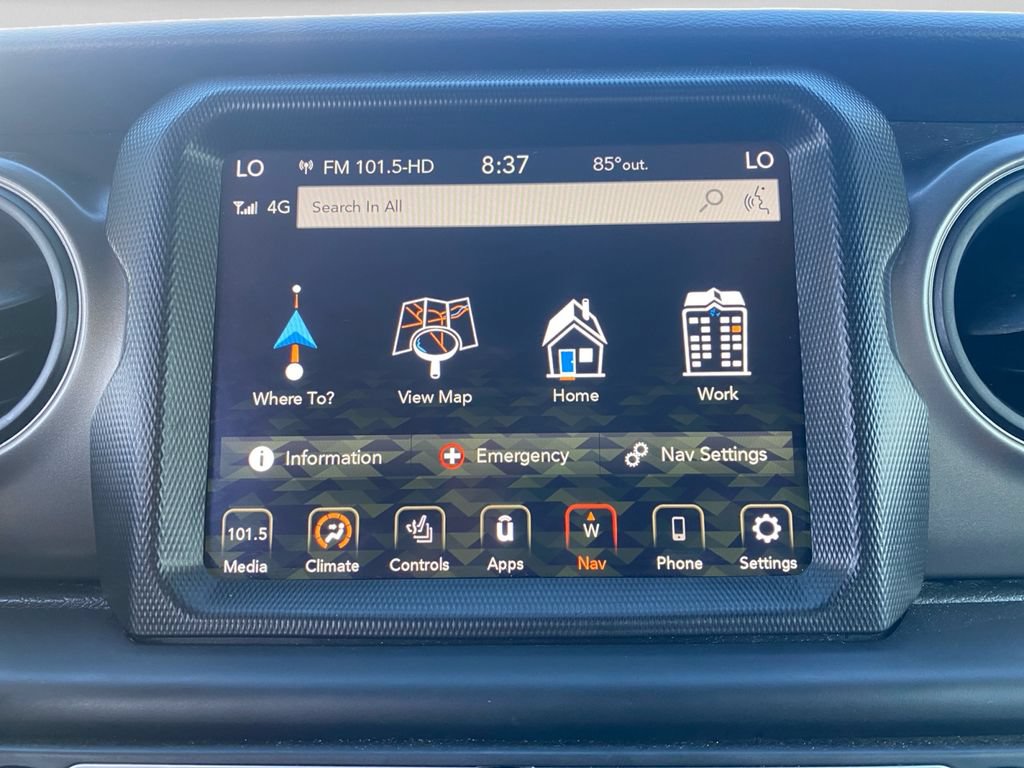Used 2023 Jeep Wrangler Unlimited w/ Sun & Screen Package AWD/4WD image 14