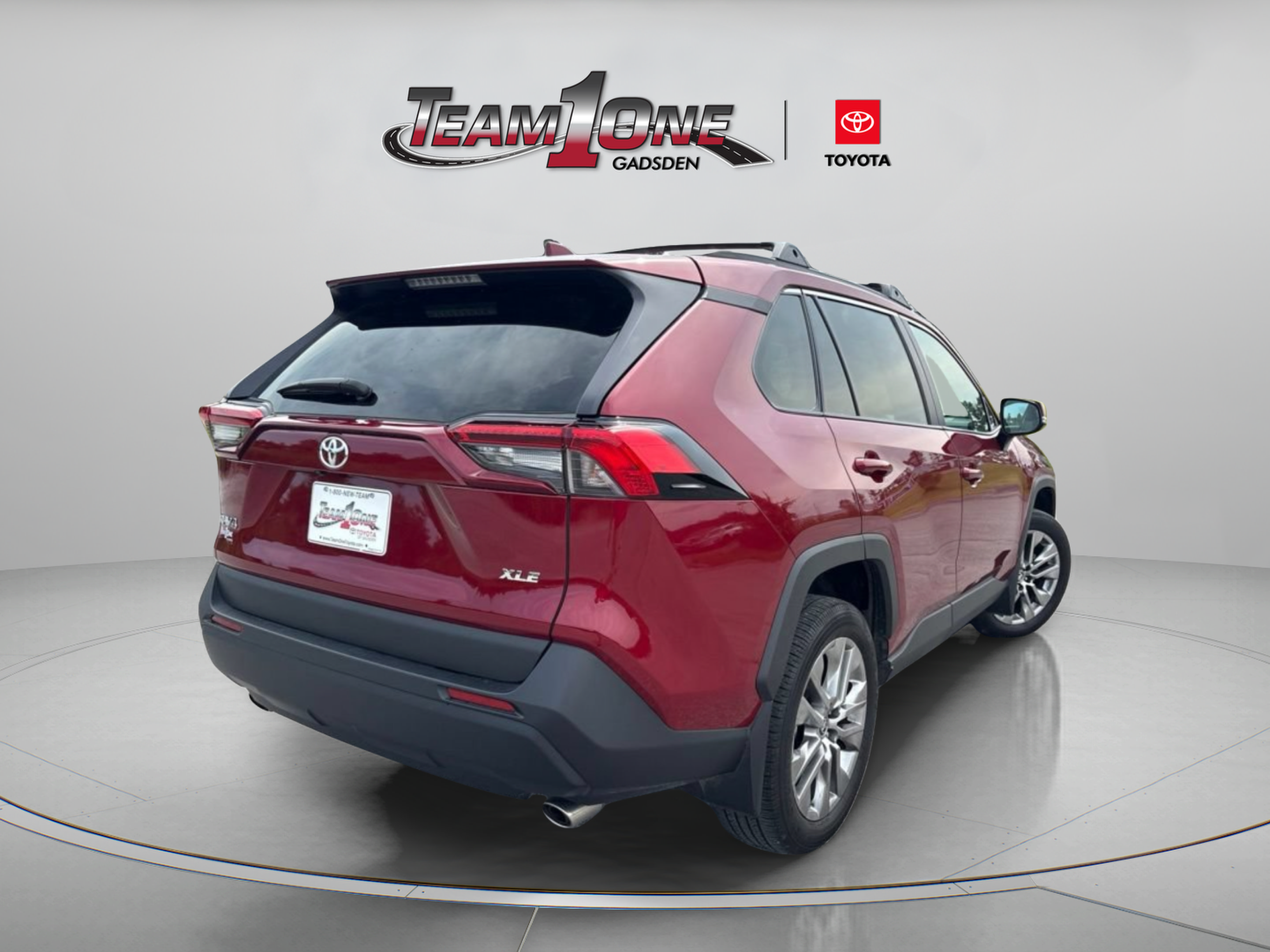 Used 2024 Toyota RAV4 XLE Premium FWD image 7