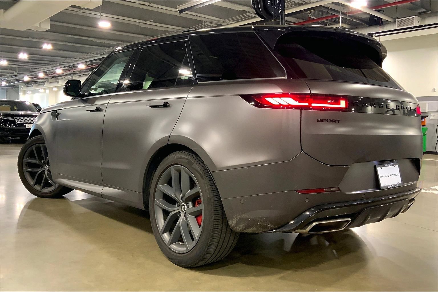 Certified 2024 Land Rover Range Rover Sport Dynamic SE AWD/4WD image 3