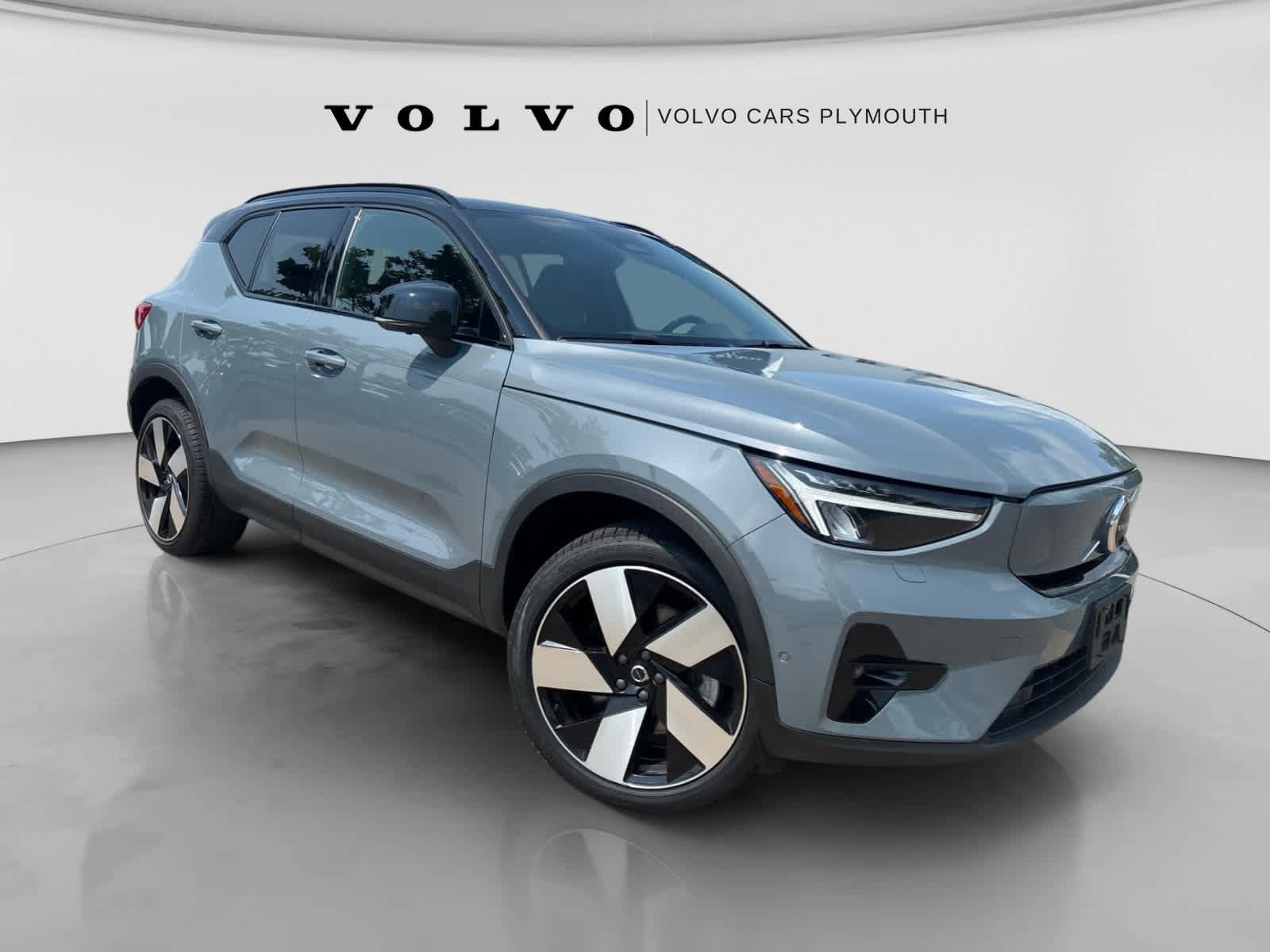 Used 2023 Volvo XC40 Recharge Plus AWD/4WD image 1