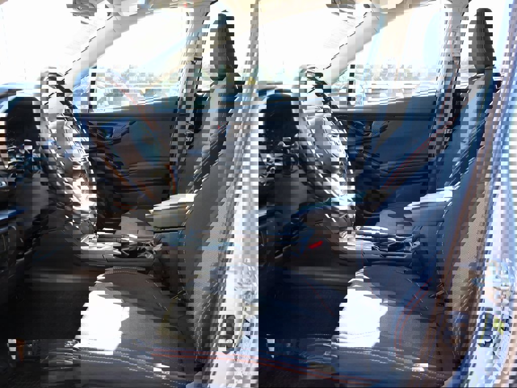 Used 2023 Subaru Crosstrek 2.0i Premium image 23