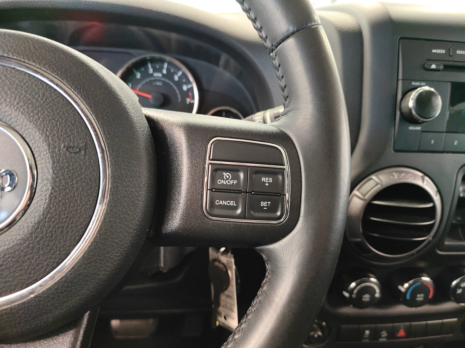 Used 2018 Jeep Wrangler Unlimited Sport S image 17