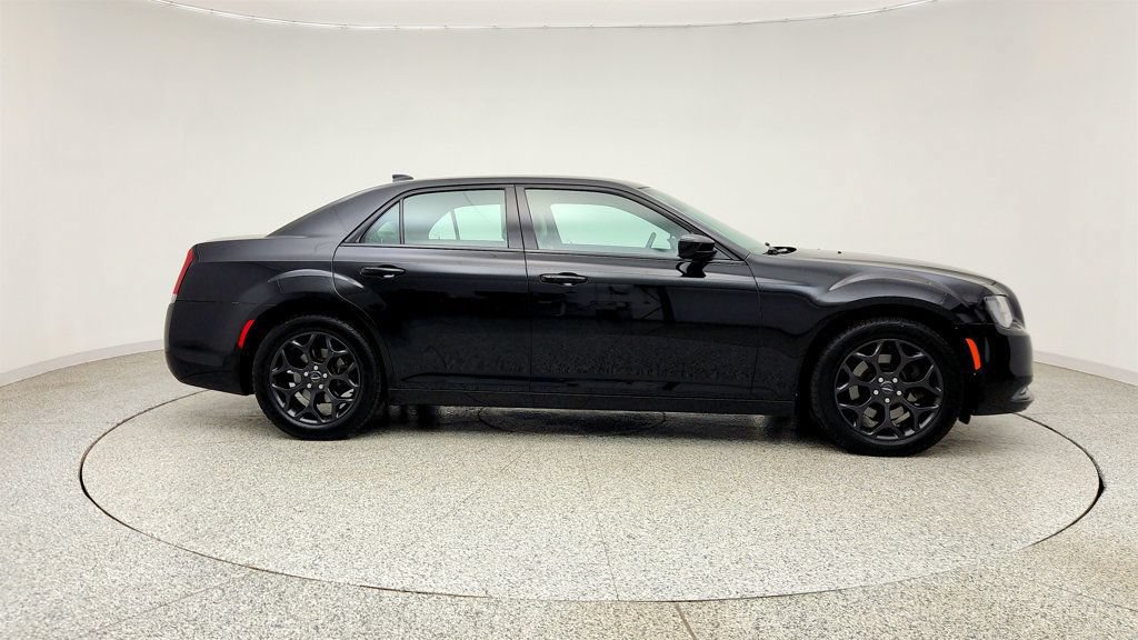 Used 2020 Chrysler 300 S AWD/4WD image 4