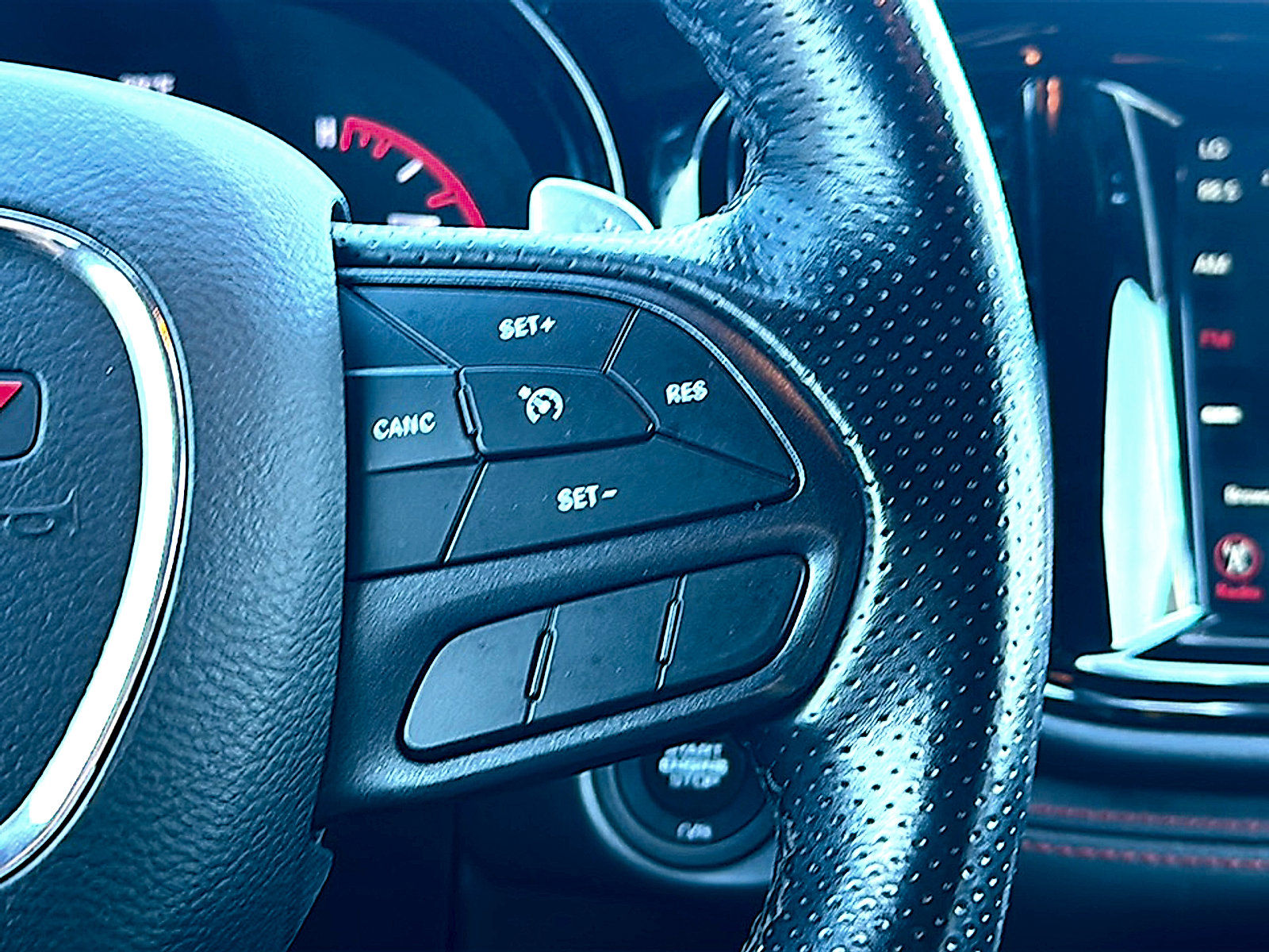 Used 2023 Dodge Durango GT image 29