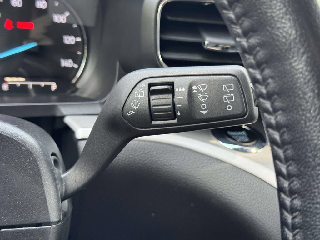 Used 2023 Ford Explorer XLT w/ Equipment Group 202A AWD/4WD image 26