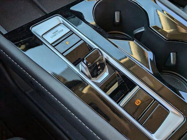 Used 2024 Volkswagen Atlas SE image 7