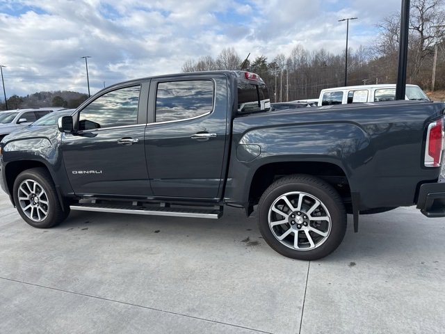 Used 2022 GMC Canyon Denali image 9
