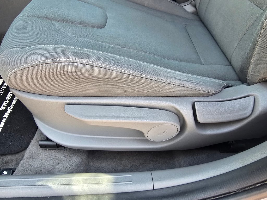 Used 2023 Hyundai Elantra SEL w/ Convenience Package FWD image 15