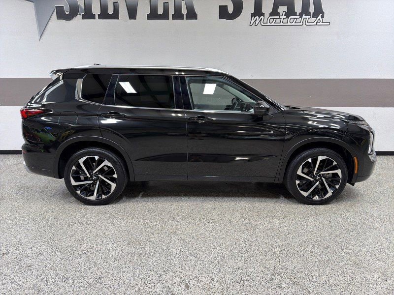 Used 2022 Mitsubishi Outlander SEL FWD image 47