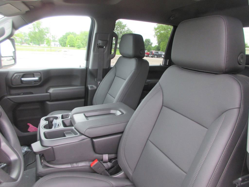 New 2026 GMC Sierra 2500 Pro AWD/4WD image 13