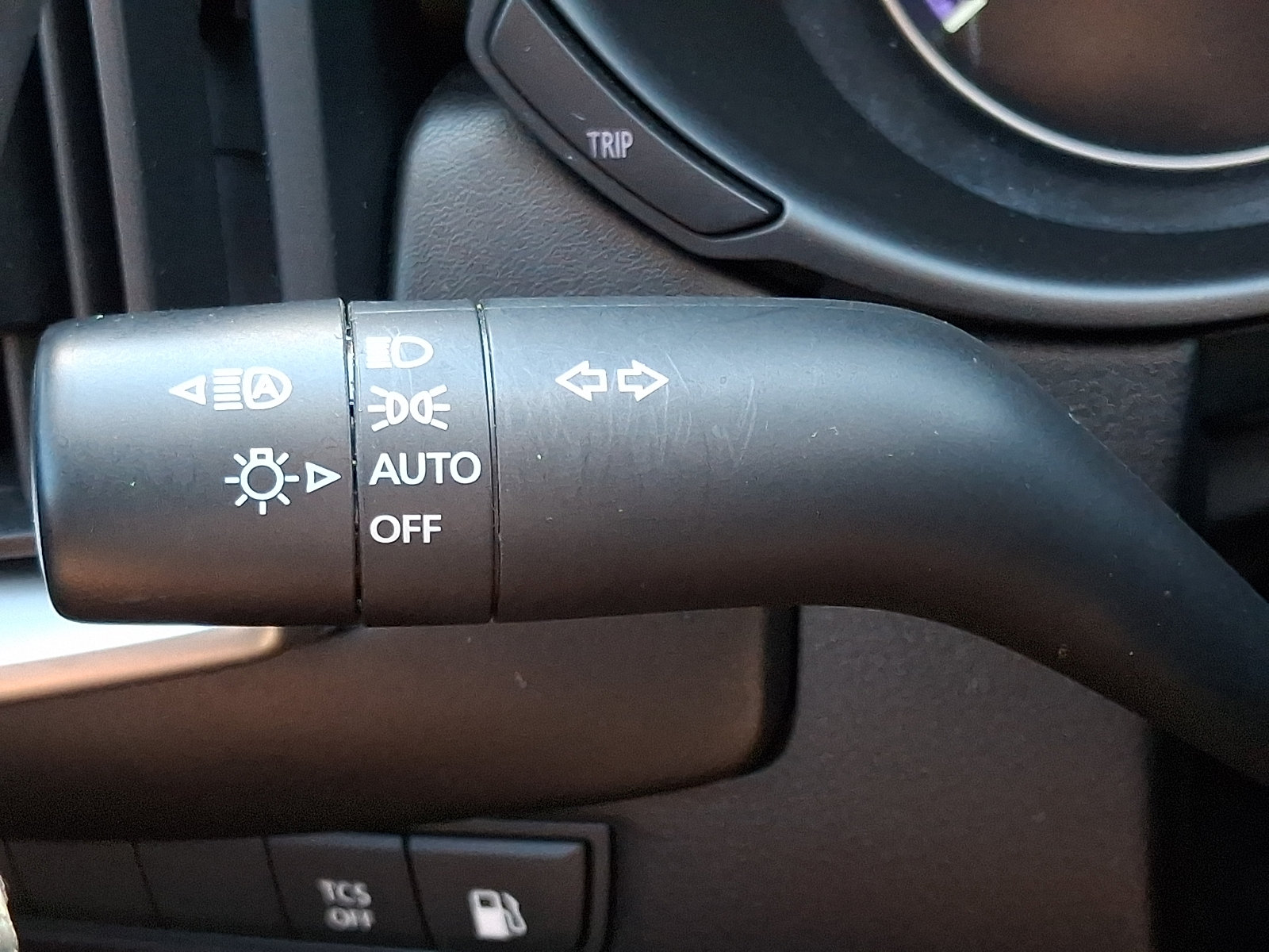 Used 2025 MAZDA CX-50 AWD 2.5 Hybrid w/ Premium Pkg image 27