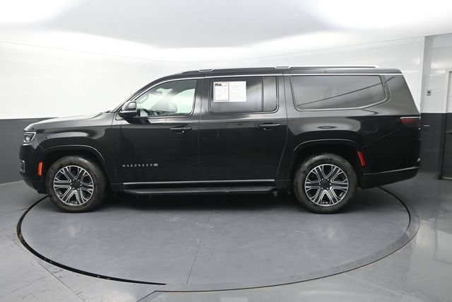 Used 2024 Jeep Wagoneer L Series II w/ Flexible Seating Group AWD/4WD image 6