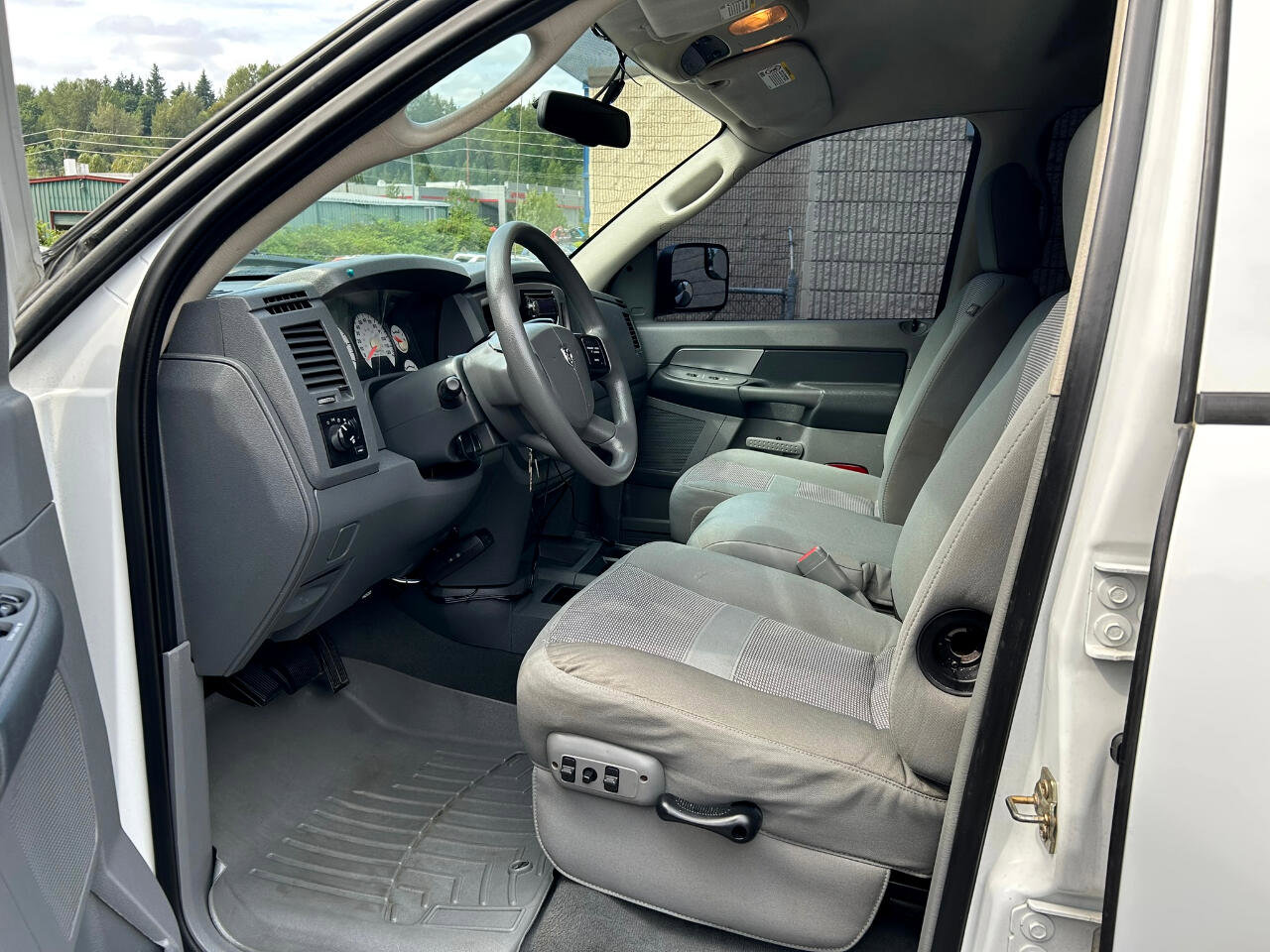 Used 2007 Dodge Ram 1500 Truck SLT w/ Trailer Tow Group image 9