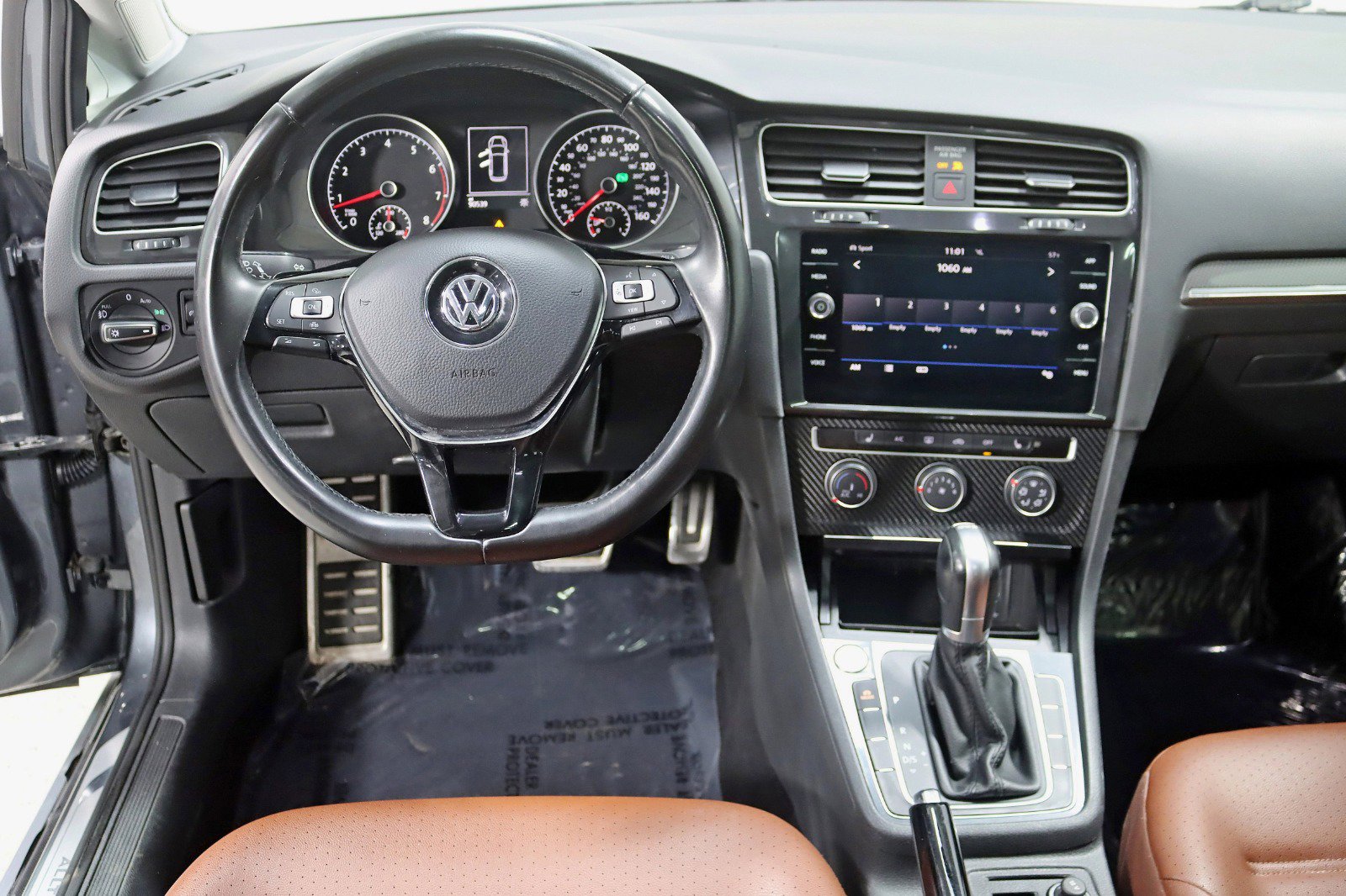 Used 2019 Volkswagen Golf Alltrack SE image 14