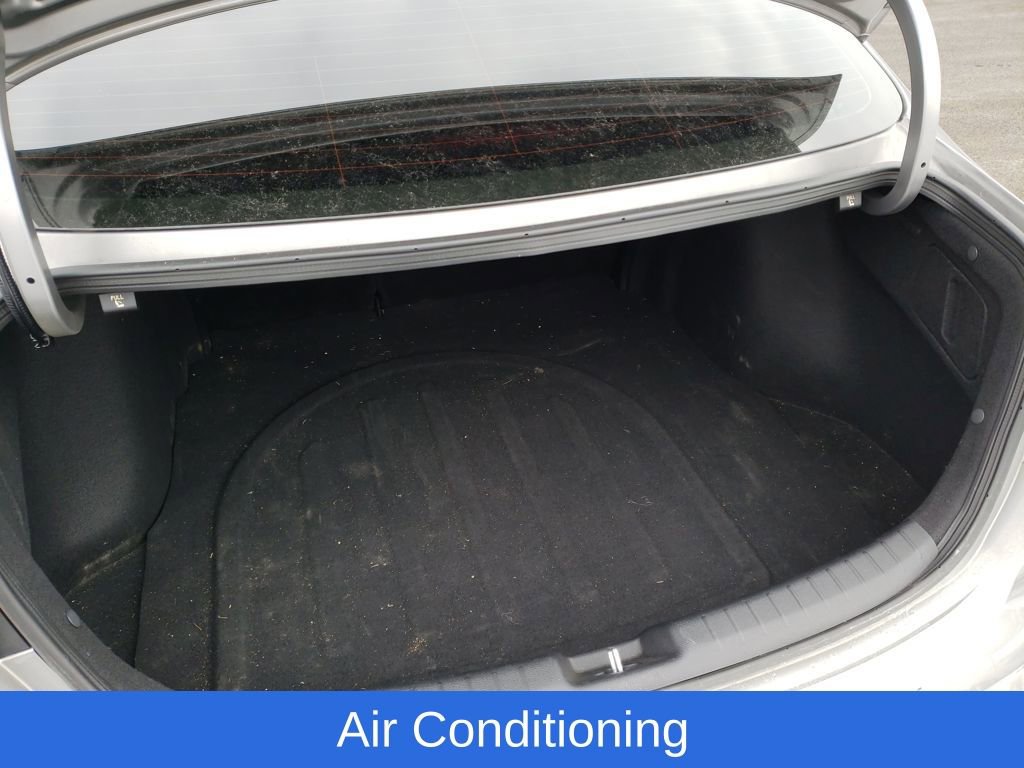 Used 2024 Kia Forte GT-Line image 8