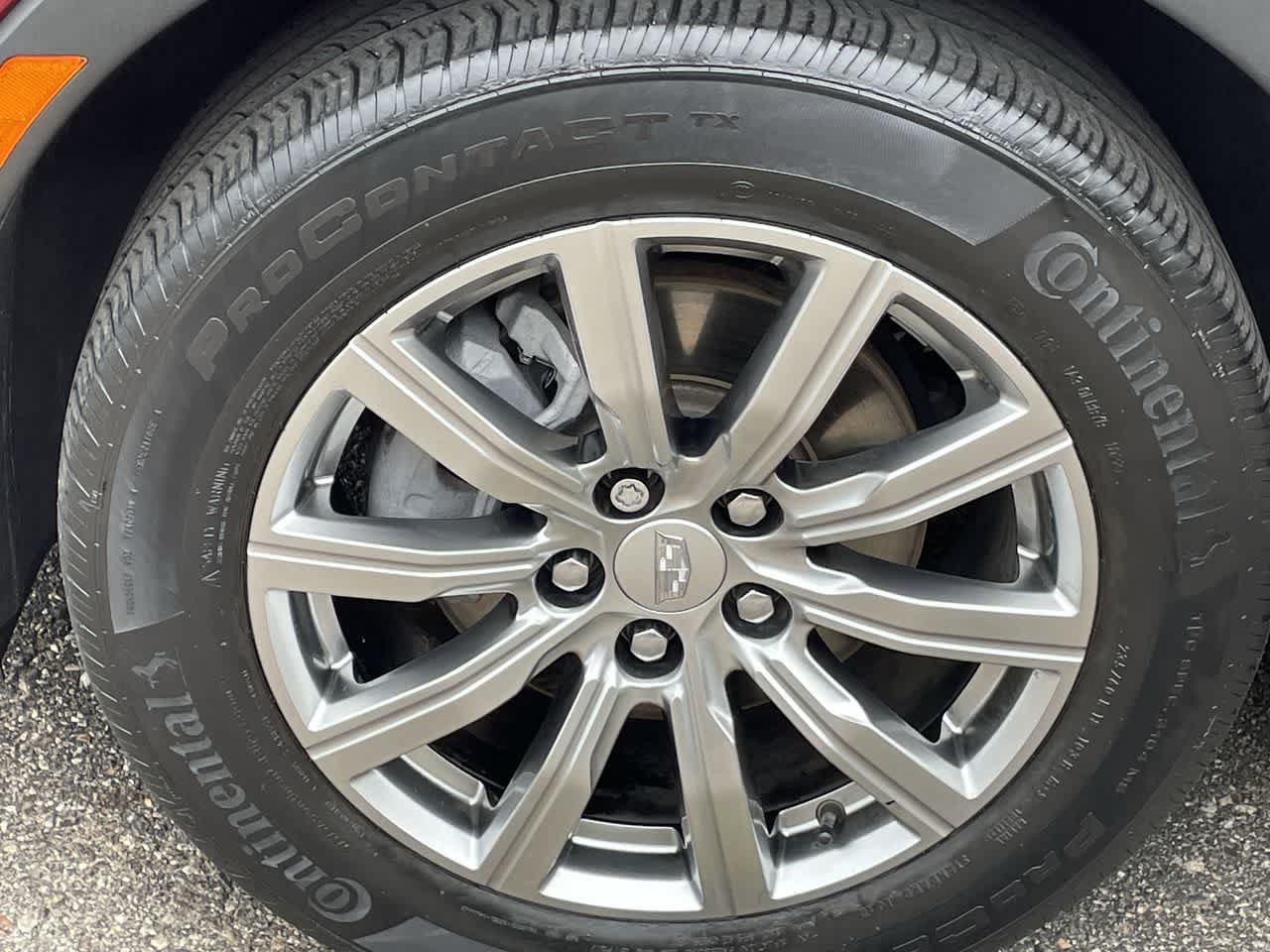 Certified 2022 Cadillac XT4 Premium Luxury w/ Enhanced Visibility Package AWD/4WD image 39