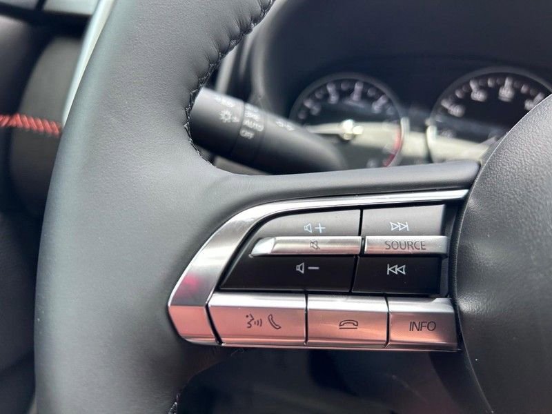 New 2025 MAZDA CX-50 AWD 2.5 Turbo w/ Weather Package image 15