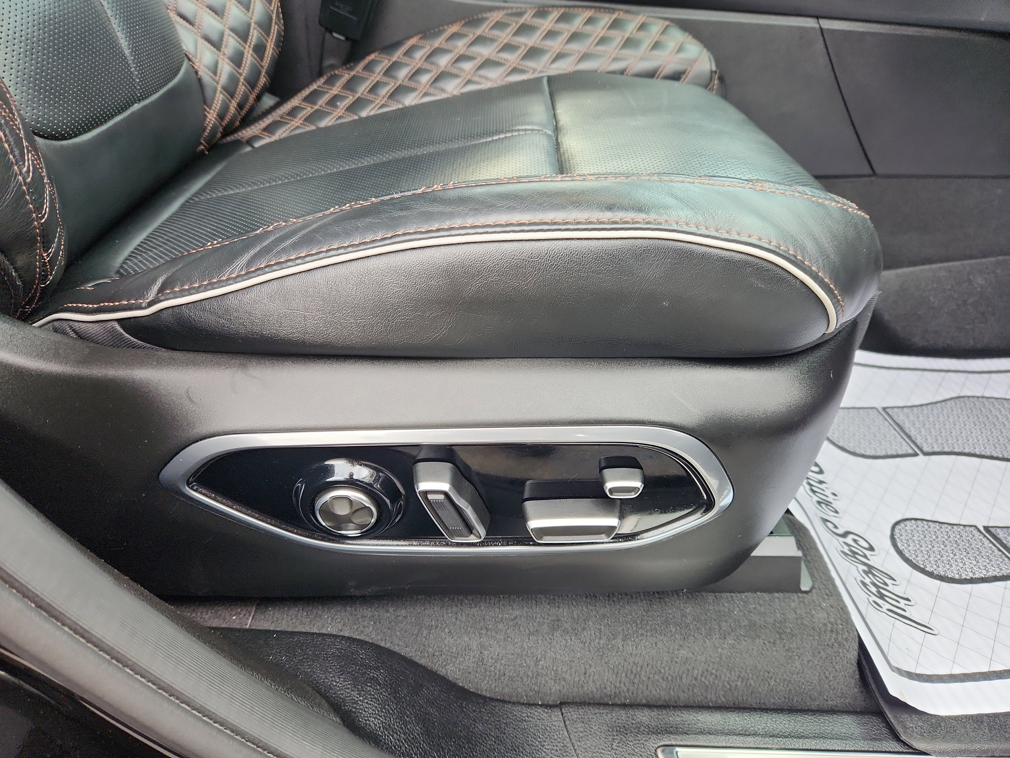 Used 2022 Jeep Grand Cherokee Summit w/ Adv Protech Group IV image 57