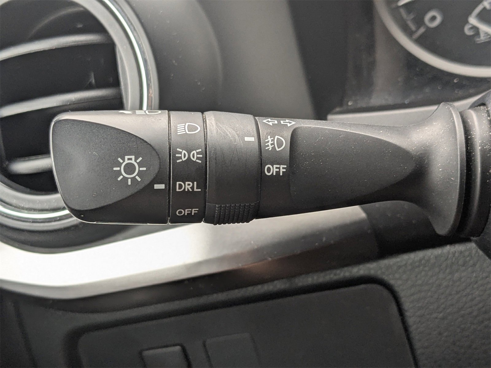 Used 2023 Toyota Tacoma image 33