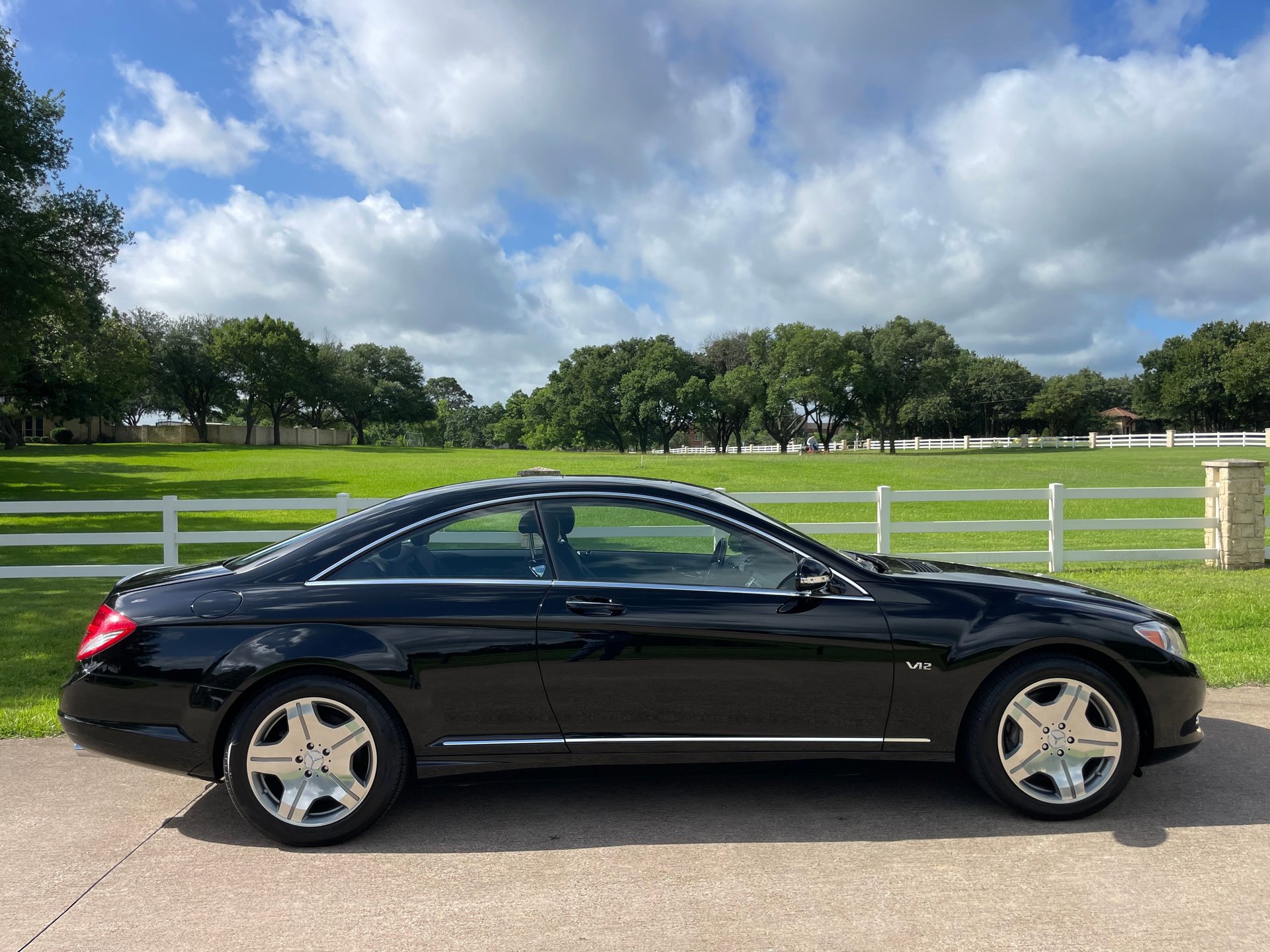 Used 2007 Mercedes-Benz CL 600 image 6
