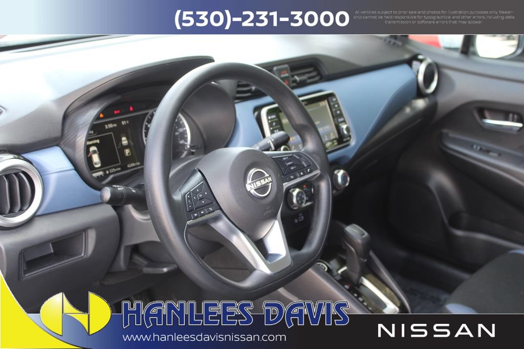 Used 2025 Nissan Versa SV w/ Trunk Package FWD image 11