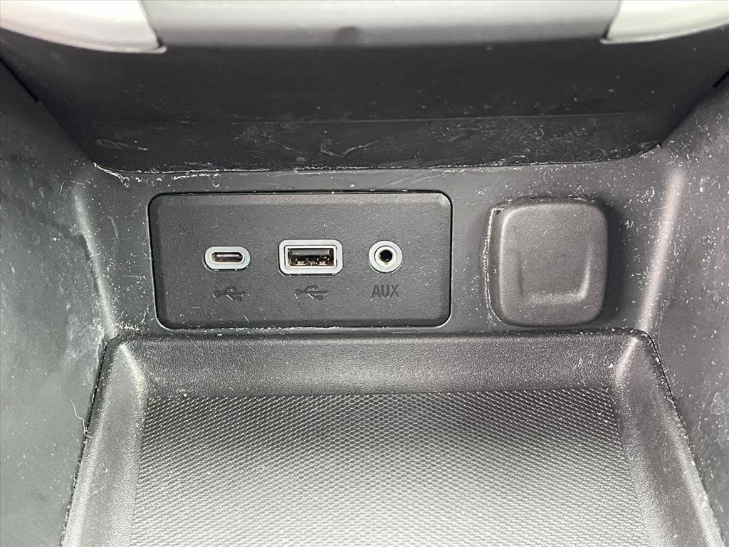 Used 2022 GMC Terrain SLE w/ Driver Convenience Package image 12