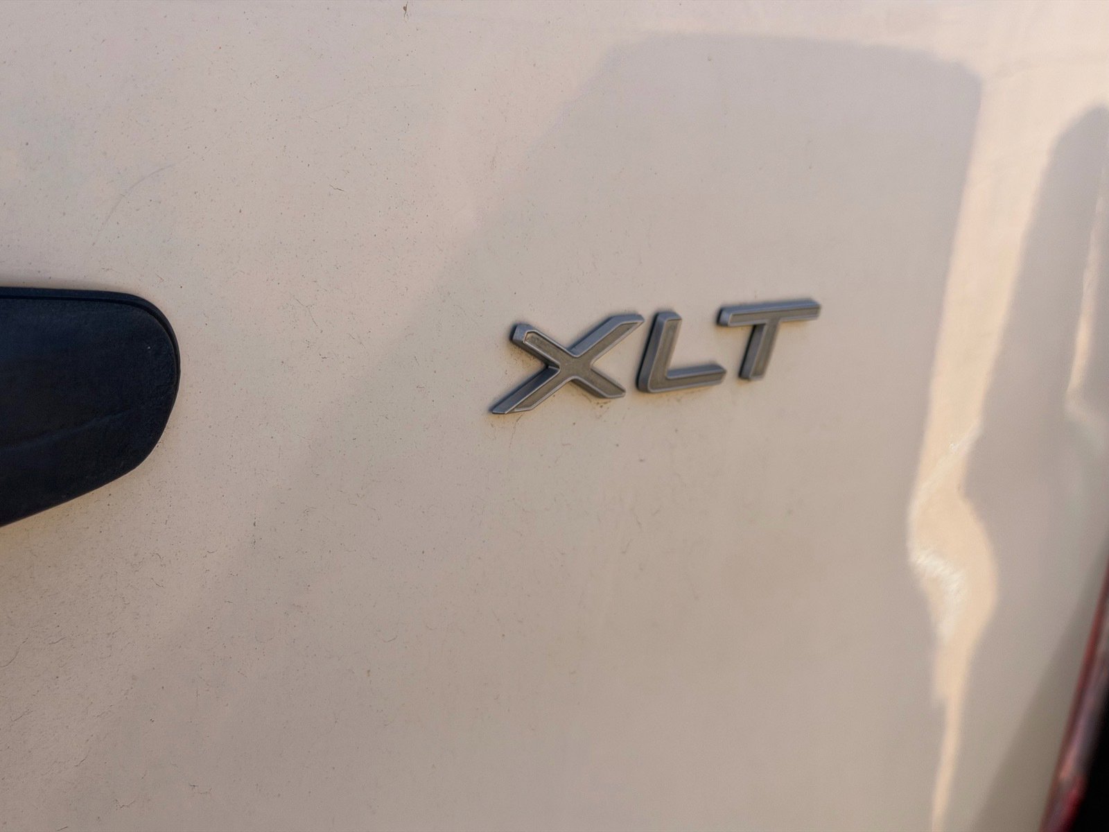 Used 2017 Ford Transit 350 XLT image 8