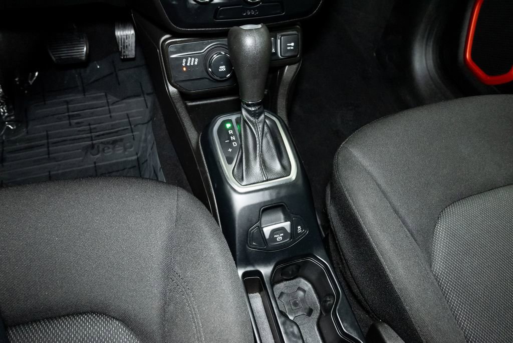 Used 2020 Jeep Renegade Sport AWD/4WD image 18