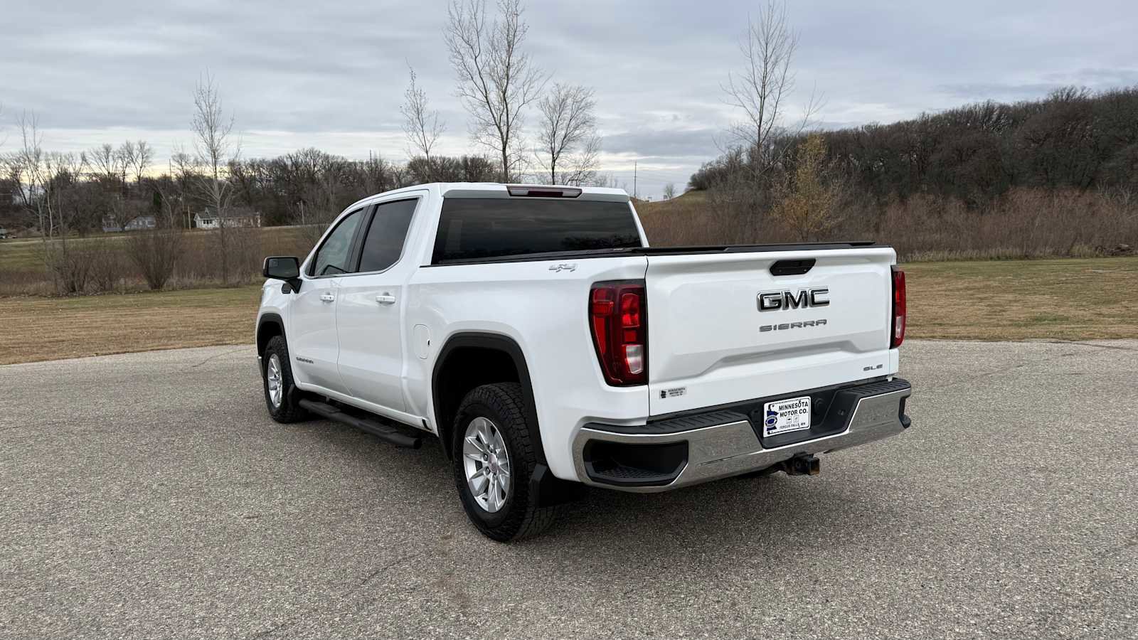 Used 2021 GMC Sierra 1500 SLE image 5