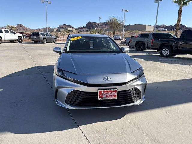 Used 2025 Toyota Camry LE FWD image 2