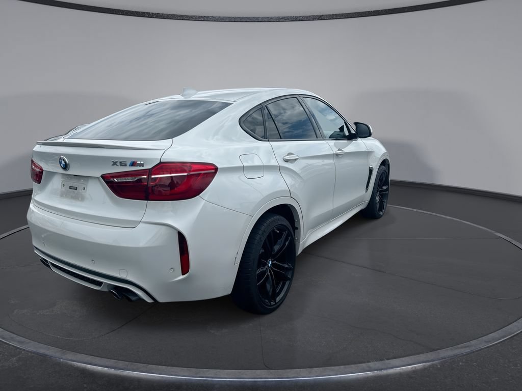 Used 2018 BMW X6 M w/ Executive Package AWD/4WD image 2