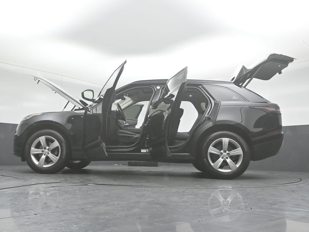 Used 2019 Land Rover Range Rover Velar S image 56