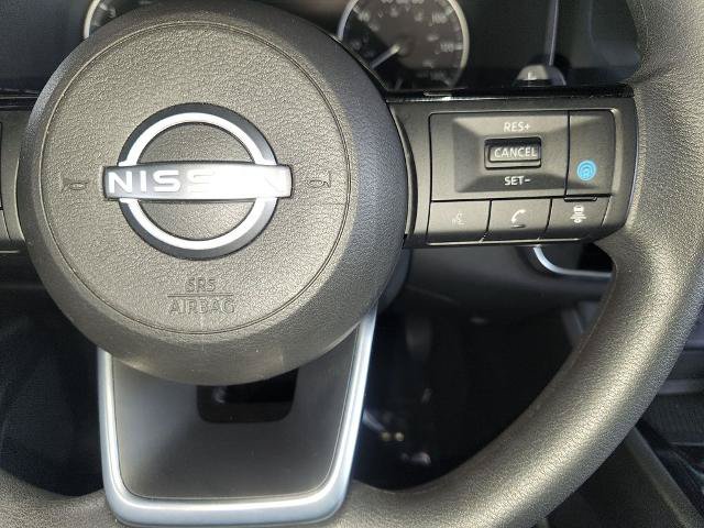 Certified 2023 Nissan Rogue SV FWD image 25