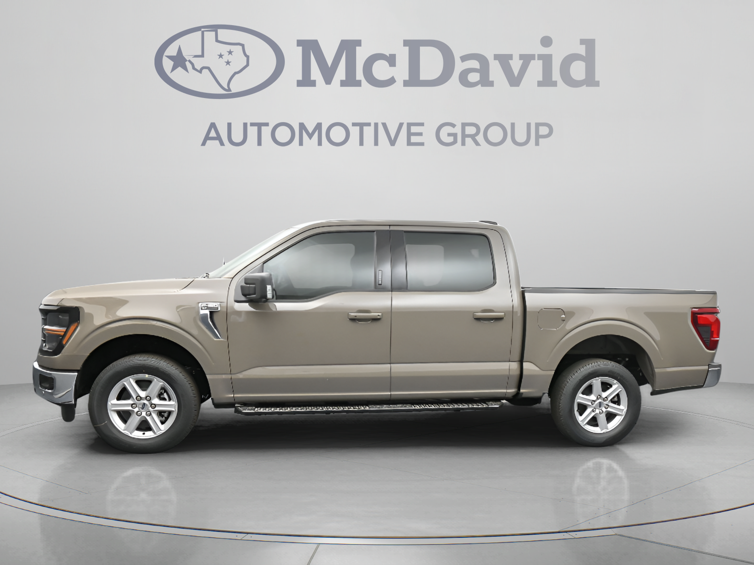 Used 2026 Ford F150 XLT w/ Equipment Group 302A MID RWD image 5