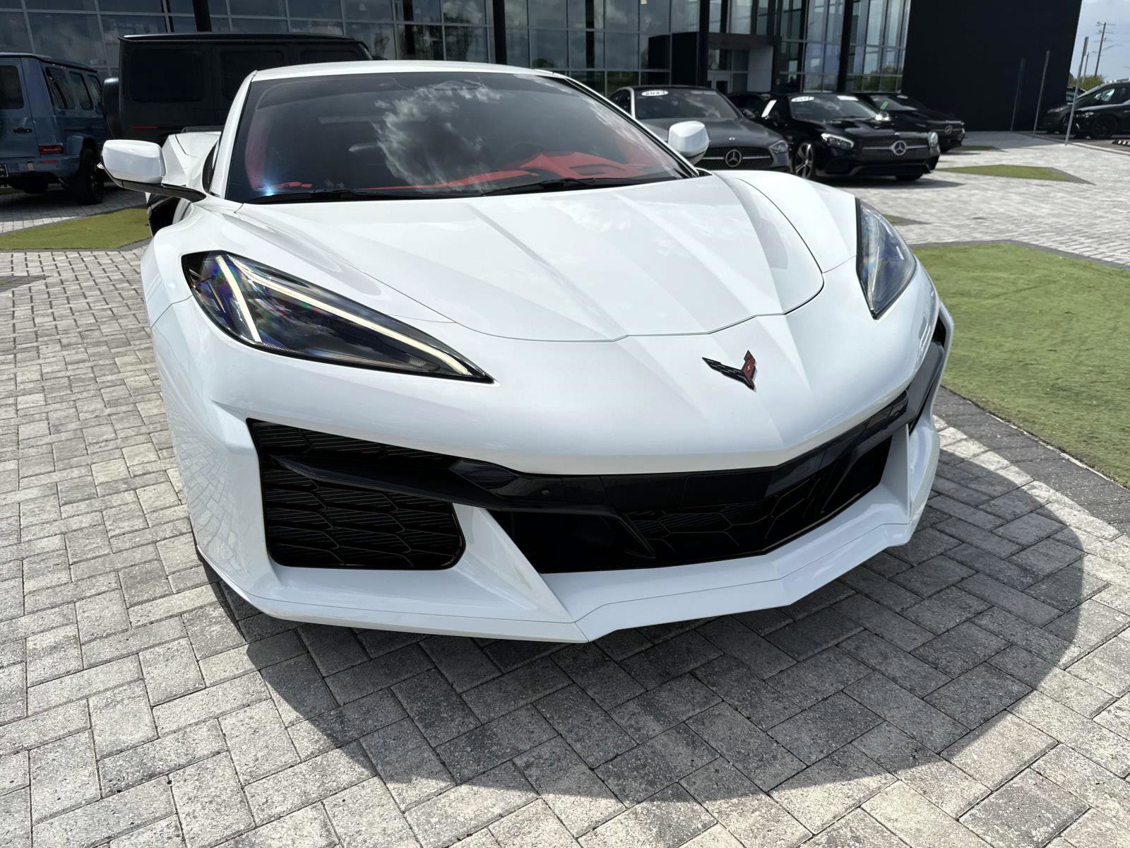 Used 2024 Chevrolet Corvette Z06 RWD image 14