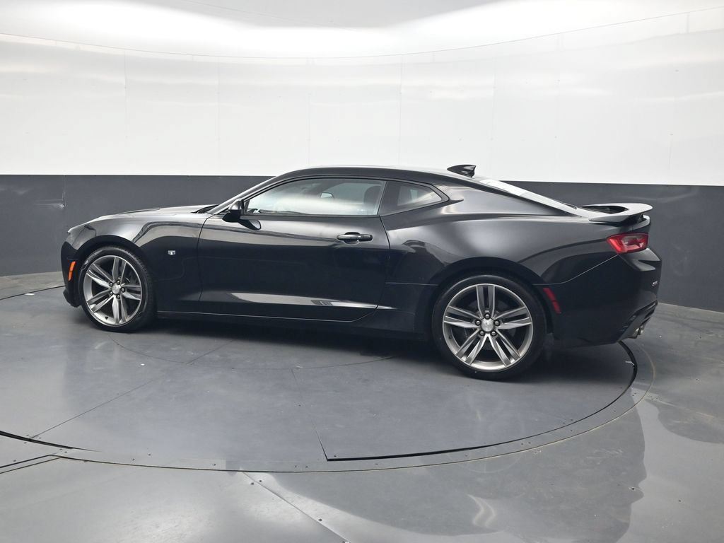 Used 2017 Chevrolet Camaro SS RWD image 8